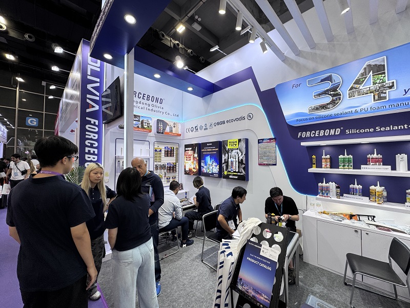 140 Canton Fair construction materials 800×600 Olivia Silicone Sealant
